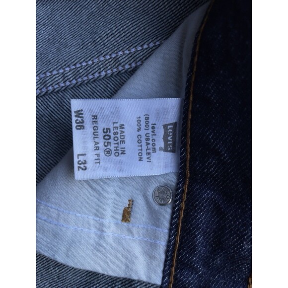 Vintage Y2K Levi’s 505 Regular Fit Straight Leg Men’s W36 L32 Dark Blue Jeans - Picture 8 of 15